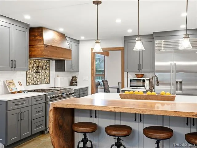 3697 E Euclid Avenue Littleton, CO 80121