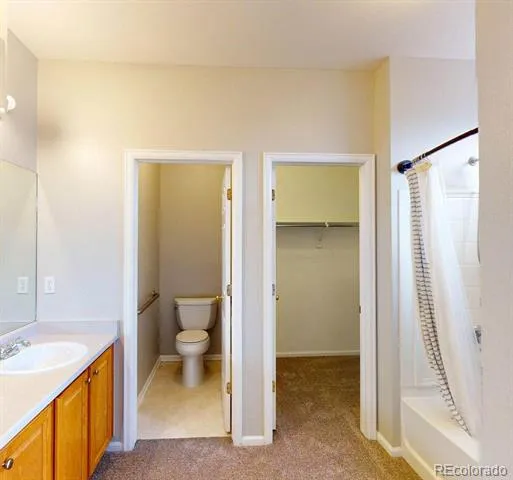 2461 S Andes Circle Aurora, CO 80013