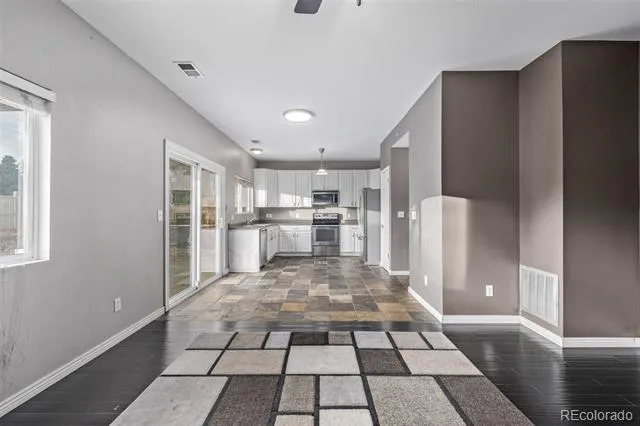 3869 S Himalaya Way Aurora, CO 80013