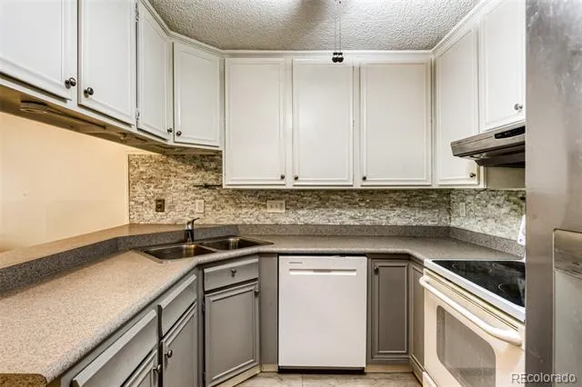 3465 S Poplar Street #101 Denver, CO 80224
