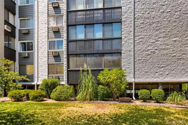 3465 S Poplar Street #101 Denver, CO 80224