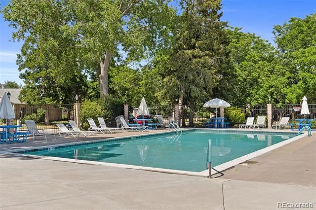 7617 S Cove Circle Centennial, CO 80122