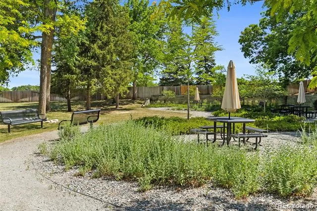 7617 S Cove Circle Centennial, CO 80122