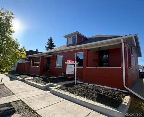22 E Exposition Avenue
