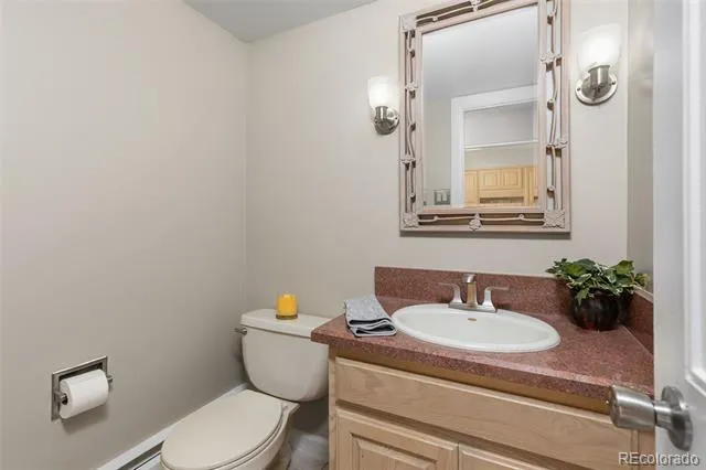 3534 S Ivanhoe Street Denver, CO 80237