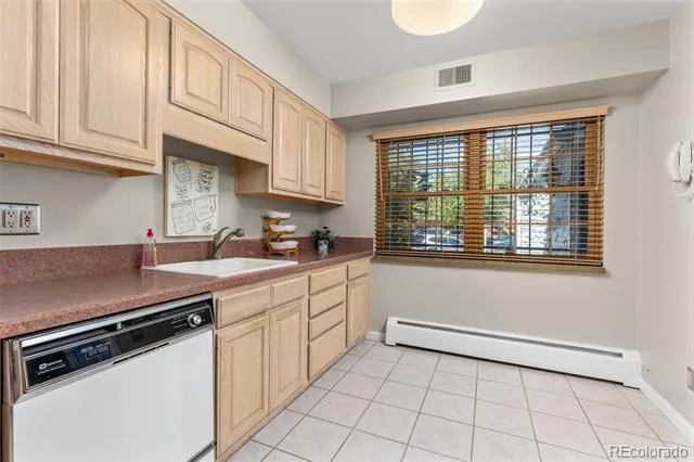 3534 S Ivanhoe Street Denver, CO 80237