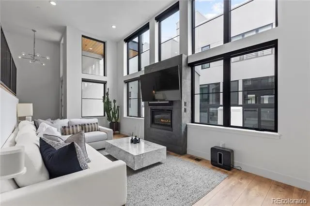 818 Ash Street #3 Denver, CO 80220