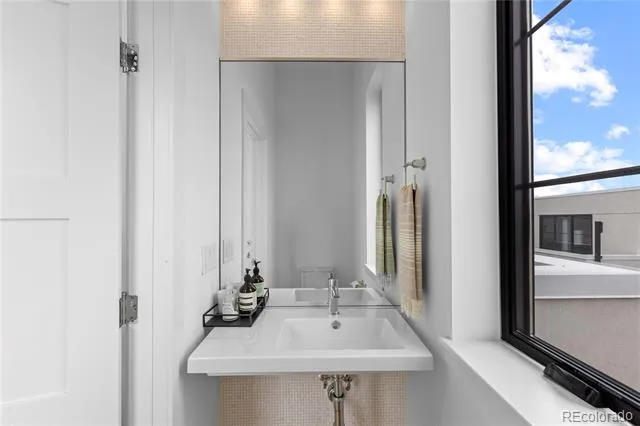 818 Ash Street #3 Denver, CO 80220