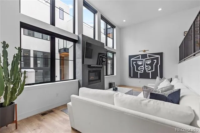 818 Ash Street #3 Denver, CO 80220
