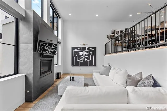 818 Ash Street #3 Denver, CO 80220