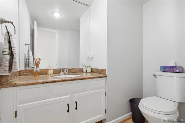 7595 S Cove Circle Centennial, CO 80122