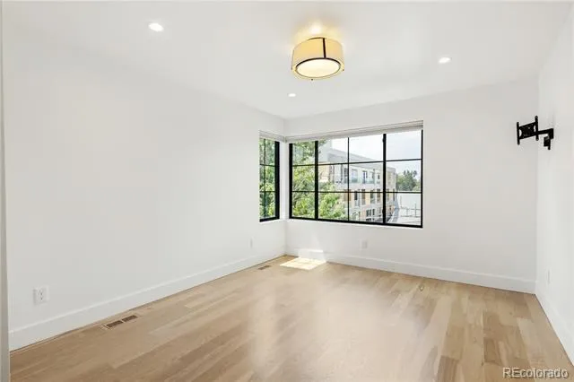 4165 Stuart Street Denver, CO 80212