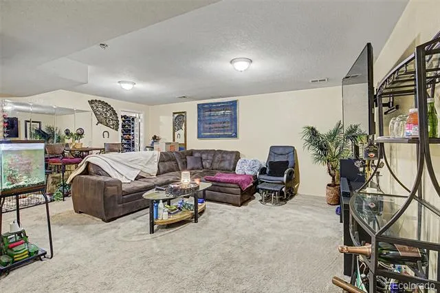 6471 E 62nd Place Commerce City, CO 80022