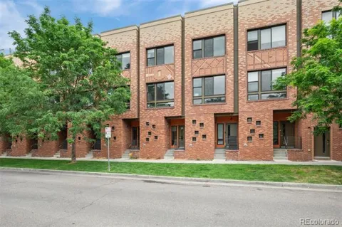 2200 Tremont Place #5