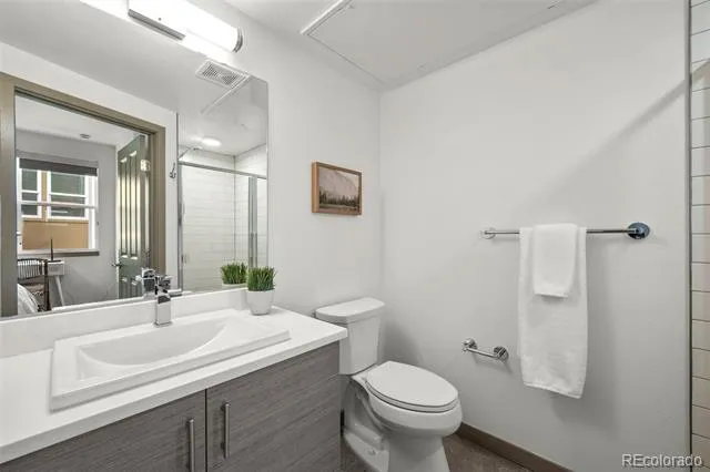 2200 Tremont Place #5 Denver, CO 80205
