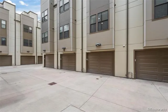 2200 Tremont Place #5 Denver, CO 80205
