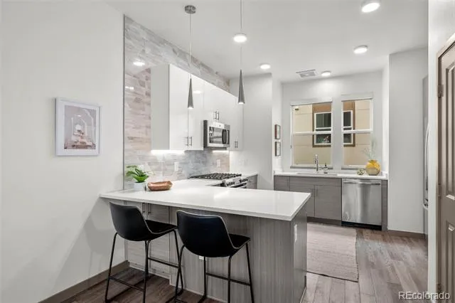 2200 Tremont Place #5 Denver, CO 80205