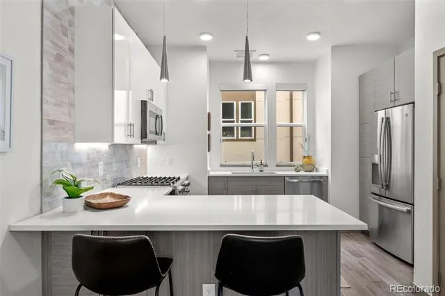 2200 Tremont Place #5 Denver, CO 80205