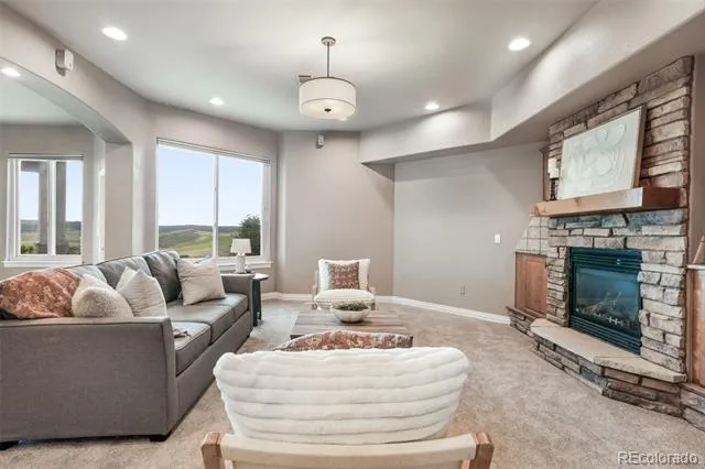 5441 Country Club Drive Larkspur, CO 80118