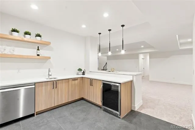2934 S Bellaire Street Denver, CO 80222