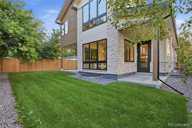 2934 S Bellaire Street Denver, CO 80222