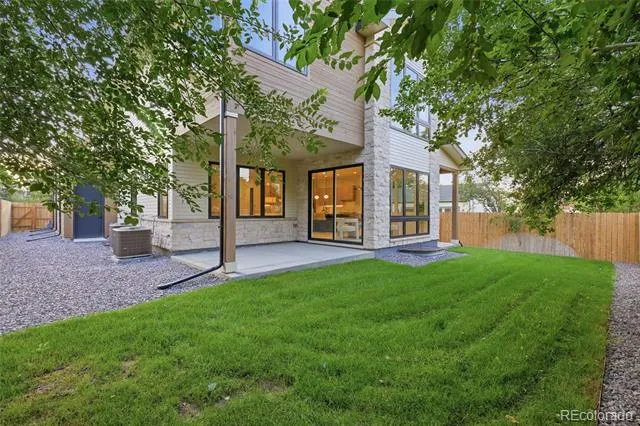 2934 S Bellaire Street Denver, CO 80222