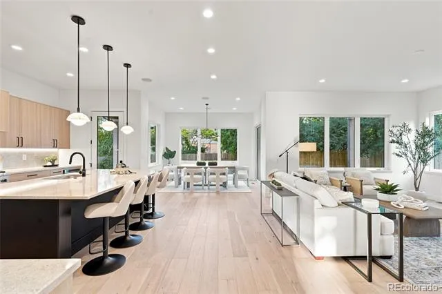 2934 S Bellaire Street Denver, CO 80222