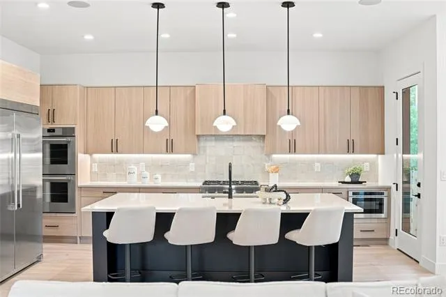 2934 S Bellaire Street Denver, CO 80222
