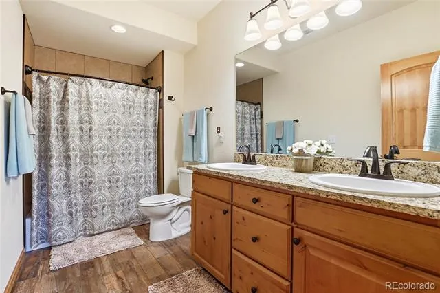 31735 Kiva Lane Evergreen, CO 80439