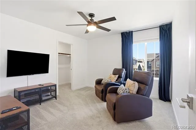 855 S Elk Way Aurora, CO 80018