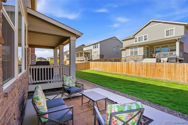 855 S Elk Way Aurora, CO 80018