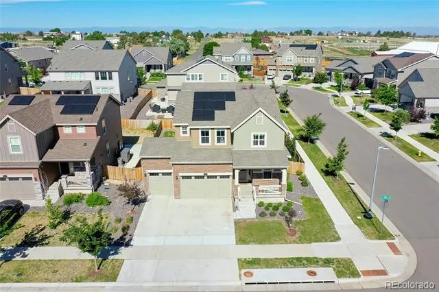 855 S Elk Way Aurora, CO 80018