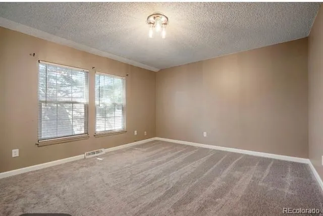 2836 S Vaughn Way Aurora, CO 80014