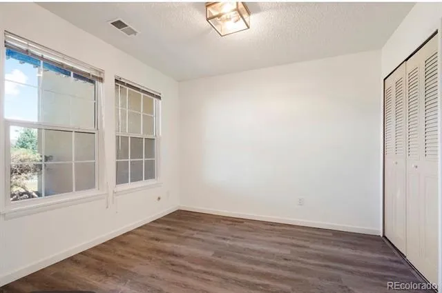 2836 S Vaughn Way Aurora, CO 80014