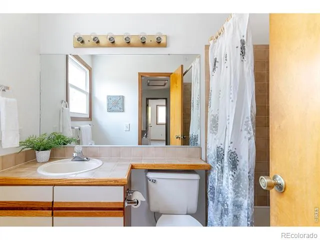 1901 Red Cloud Road Longmont, CO 80504