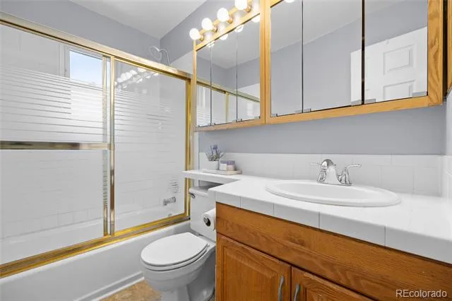 6209 S Lee Street Littleton, CO 80127