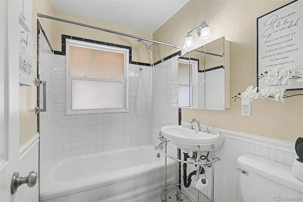 2 Arlen Street Colorado Springs, CO 80909