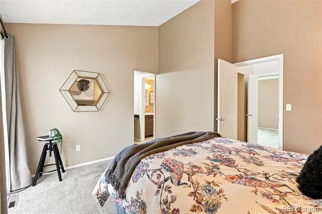 4268 E Maplewood Way Littleton, CO 80121