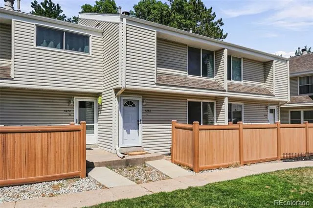 4268 E Maplewood Way Littleton, CO 80121