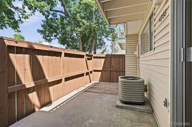 4268 E Maplewood Way Littleton, CO 80121