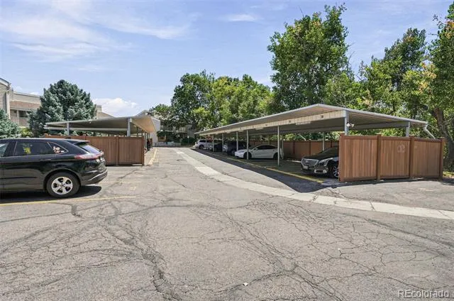 4268 E Maplewood Way Littleton, CO 80121