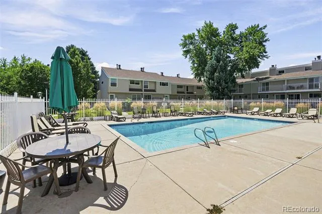 4268 E Maplewood Way Littleton, CO 80121