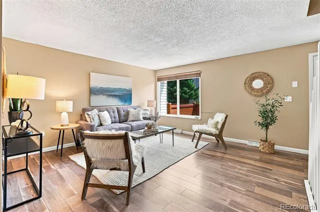 4268 E Maplewood Way Littleton, CO 80121