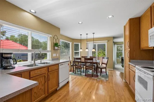 2805 S Walden Way Aurora, CO 80013