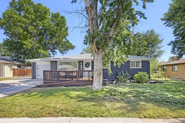 3325 W Arlington Avenue Littleton, CO 80123