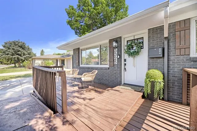 3325 W Arlington Avenue Littleton, CO 80123