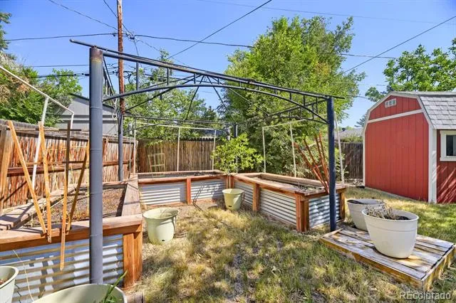 3325 W Arlington Avenue Littleton, CO 80123