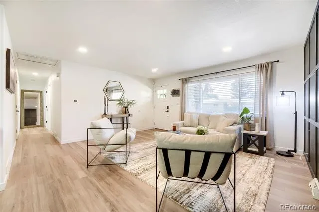 3325 W Arlington Avenue Littleton, CO 80123