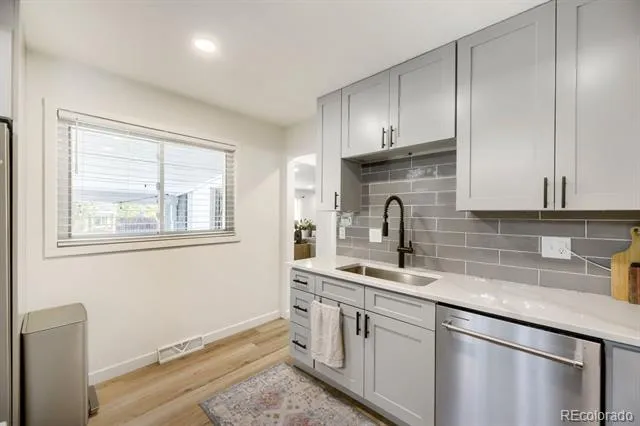 3325 W Arlington Avenue Littleton, CO 80123