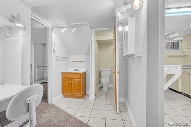38 W Byers Place Denver, CO 80223